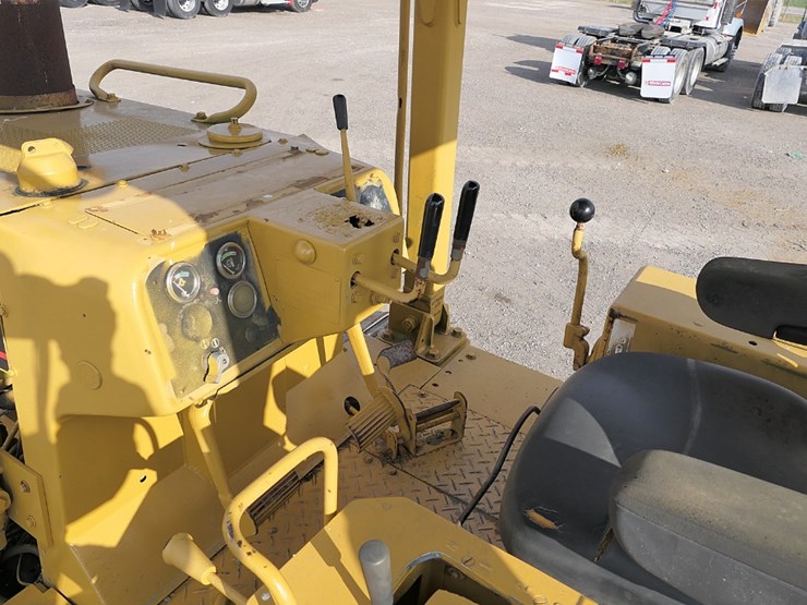 caterpillar-d6e-image-31