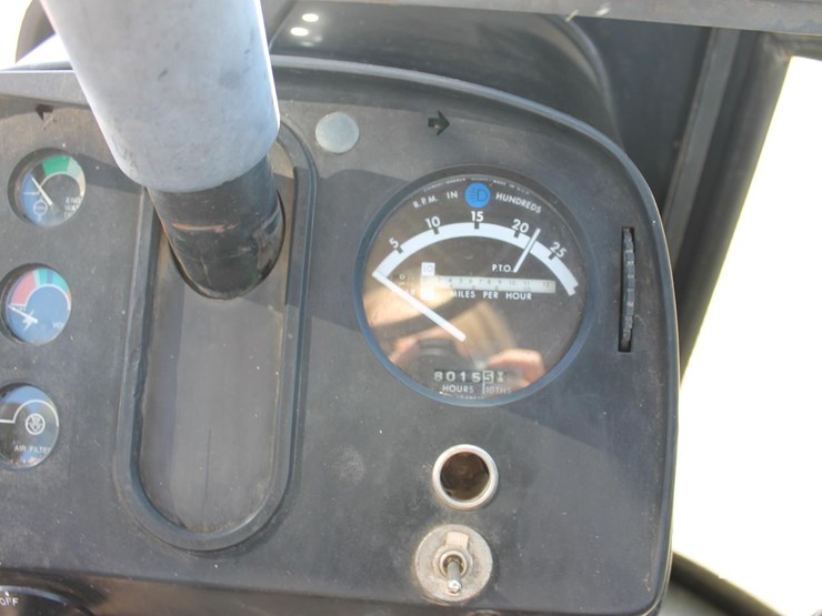 john-deere-4440-image-11