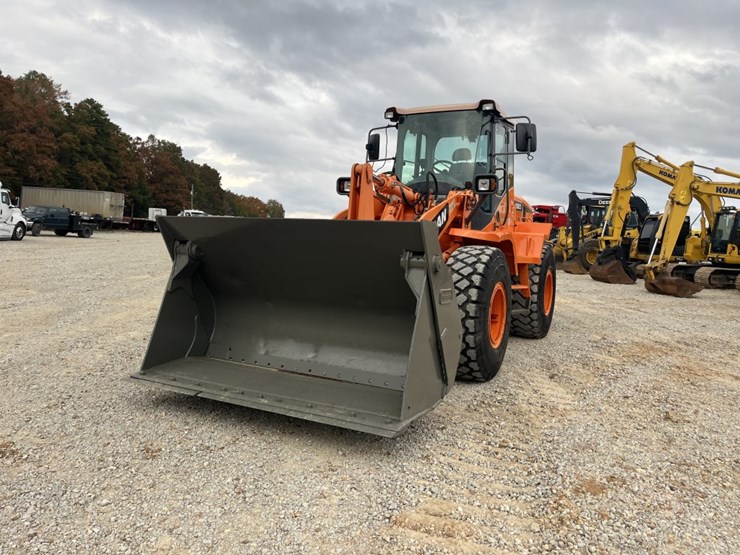 2018-doosan-dl220-3-image-3