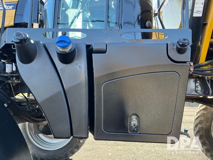 2017-ag-chem-rg1100b-image-65