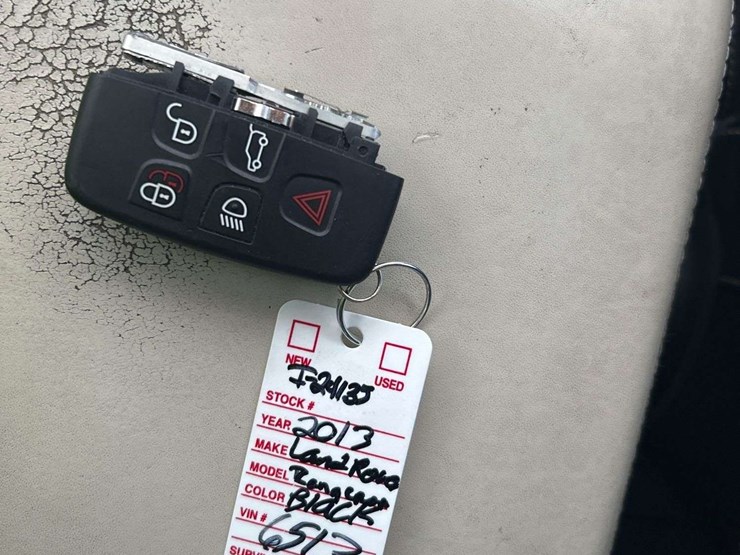 2013-land-rover-range-rover-image-25