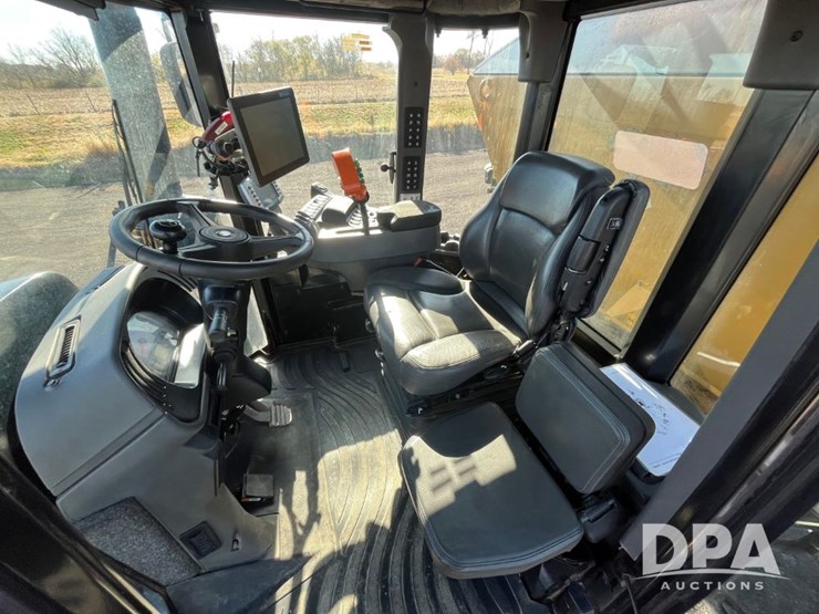 2017-ag-chem-rg1100b-image-76