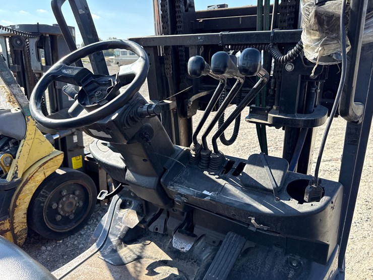 #94-•-toyota-forklift-inv#32788-image-14