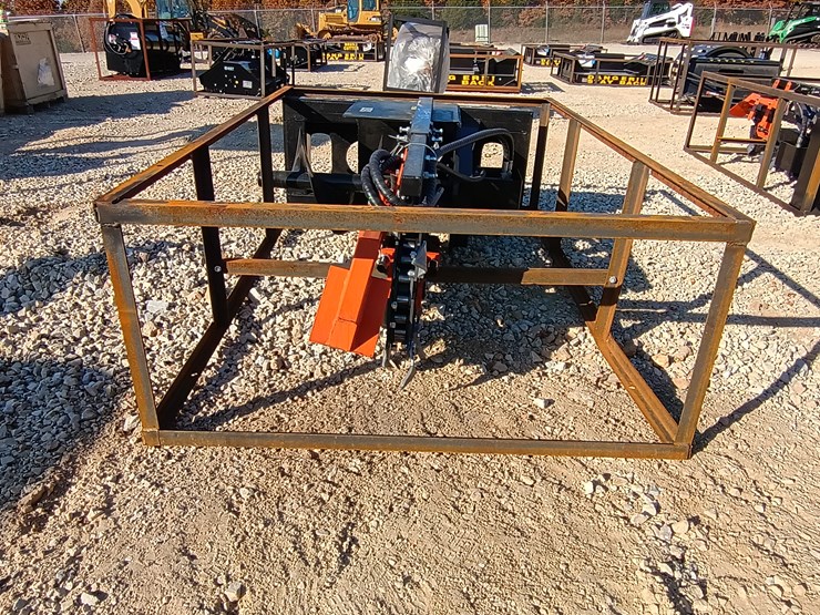 #l59-013-•-mower-king-48"-trencher-skid-steer-attachment-image-3