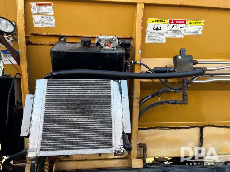 2015-ag-chem-rg1100b-image-49