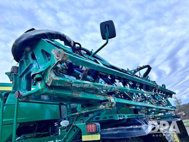 2020-john-deere-r4060-image-89