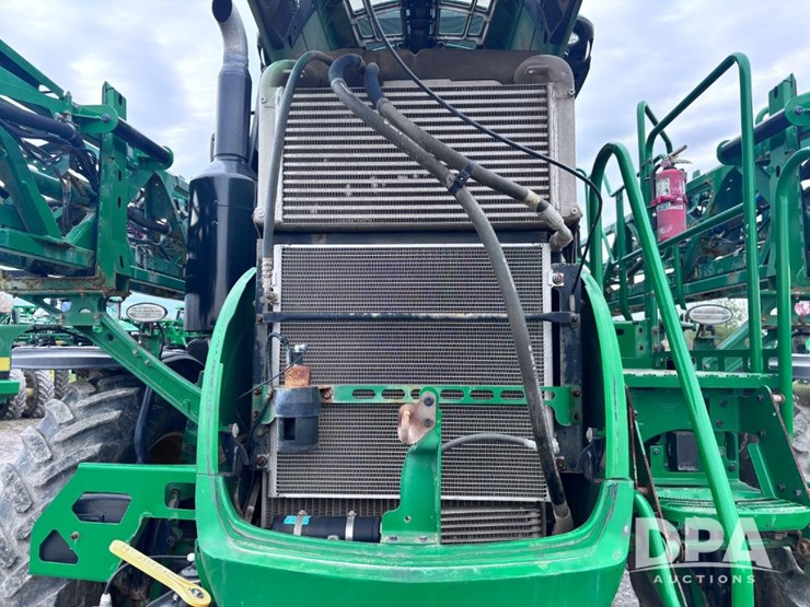 2020-john-deere-r4060-image-32