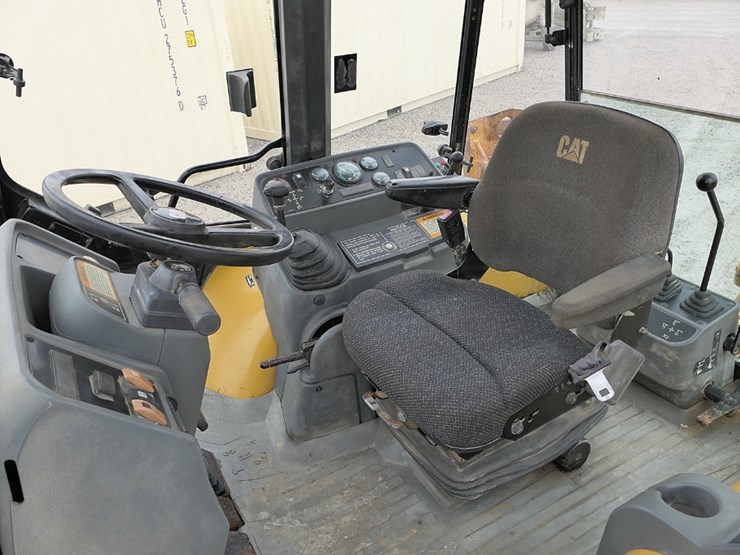 1998-caterpillar-416c-image-25
