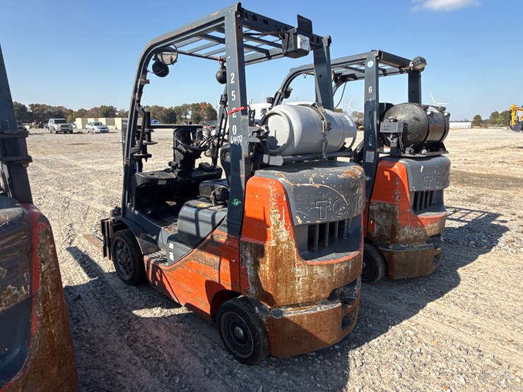 toyota-8fgcu25-image-4