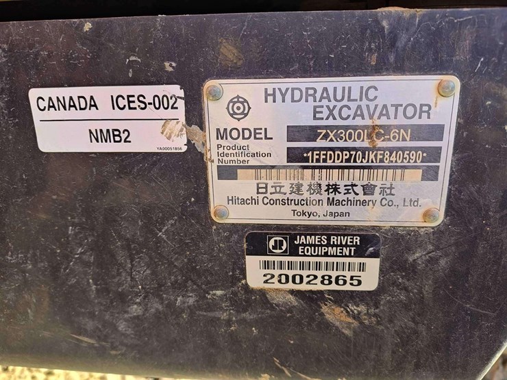 2019-hitachi-zx300-lc-image-6