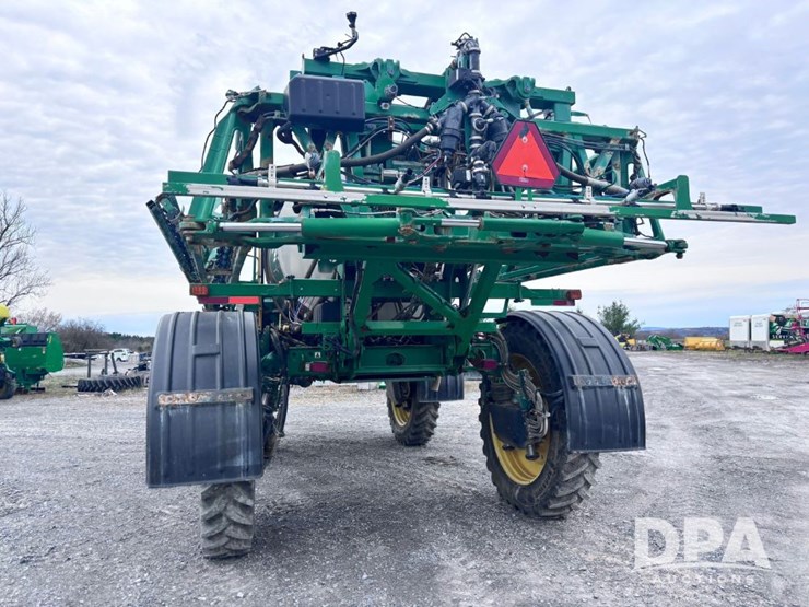 2020-john-deere-r4060-image-14
