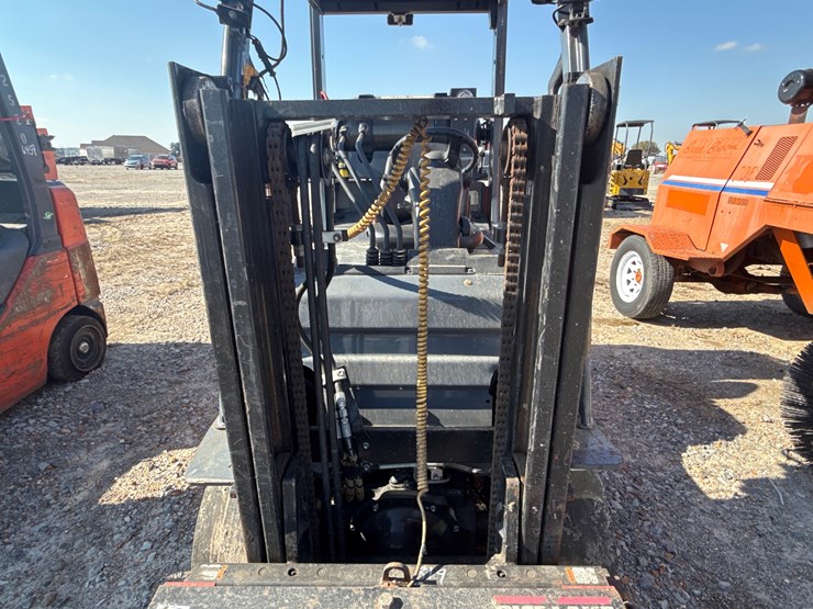 toyota-8fgcu25-image-9