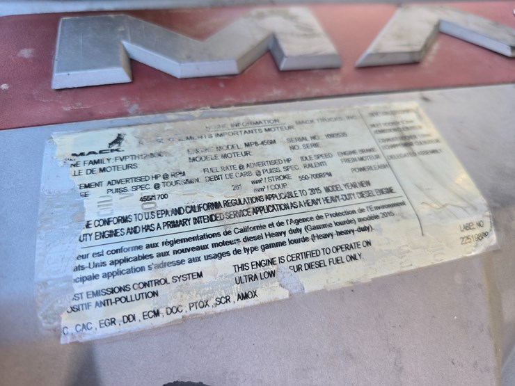 #22366-•-2016-mack-gu713-quad-axle-dump-truck-image-66