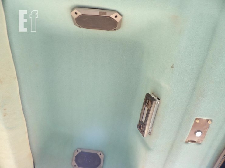 1993-ford-946-image-29