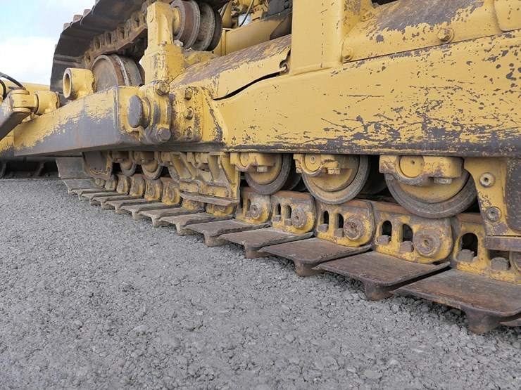 caterpillar-d6e-image-13