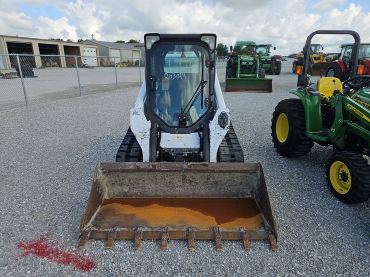 2018-bobcat-t595-image-2