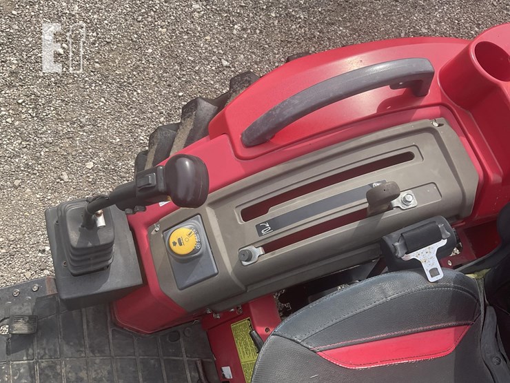 2020-mahindra-1626-image-19