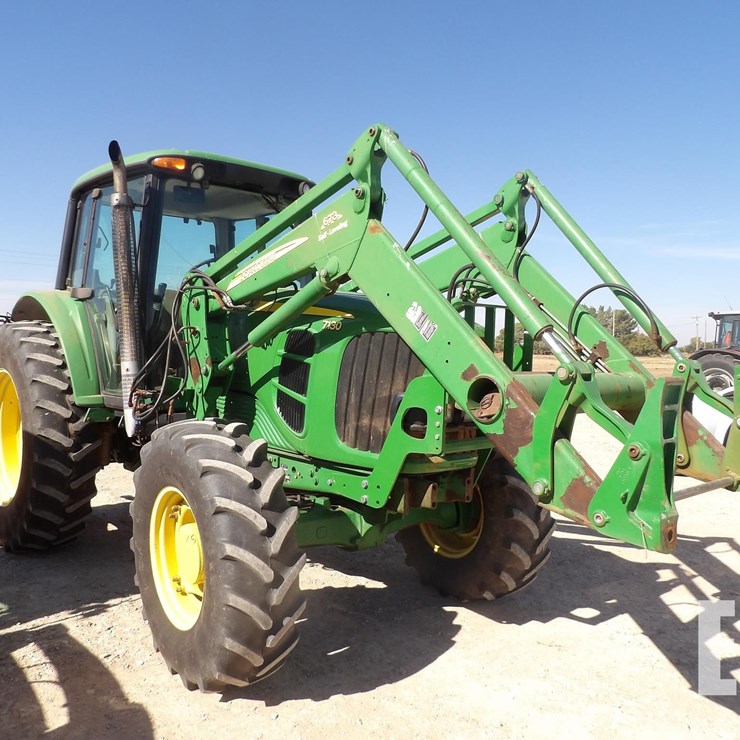 JOHN DEERE 7130