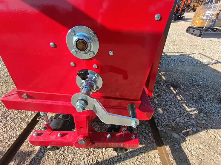 #l59-025-•-agt-seeder-skid-steer-attachment-(3-point)-image-13