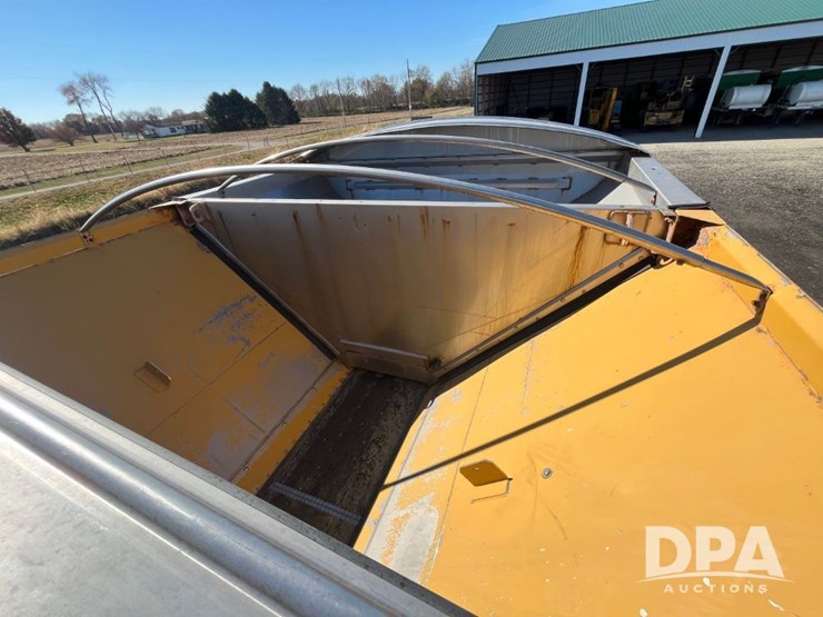 2017-ag-chem-rg1100b-image-75