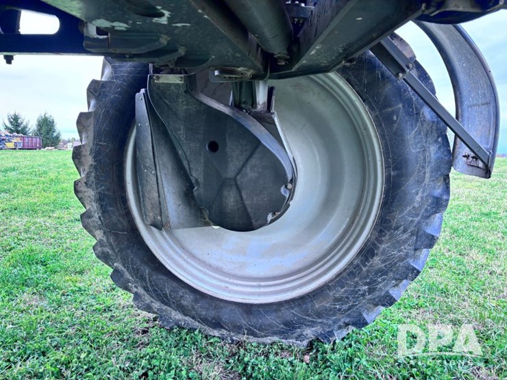 2018-ag-chem-rg1300b-image-60