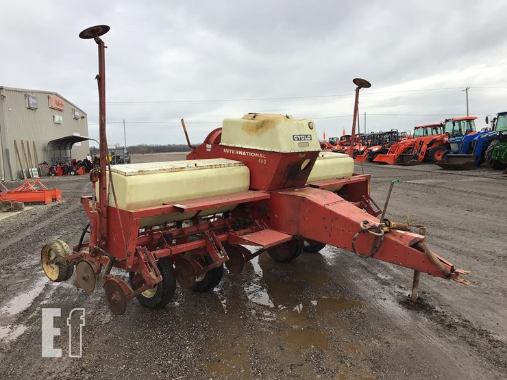 international-400-image-2