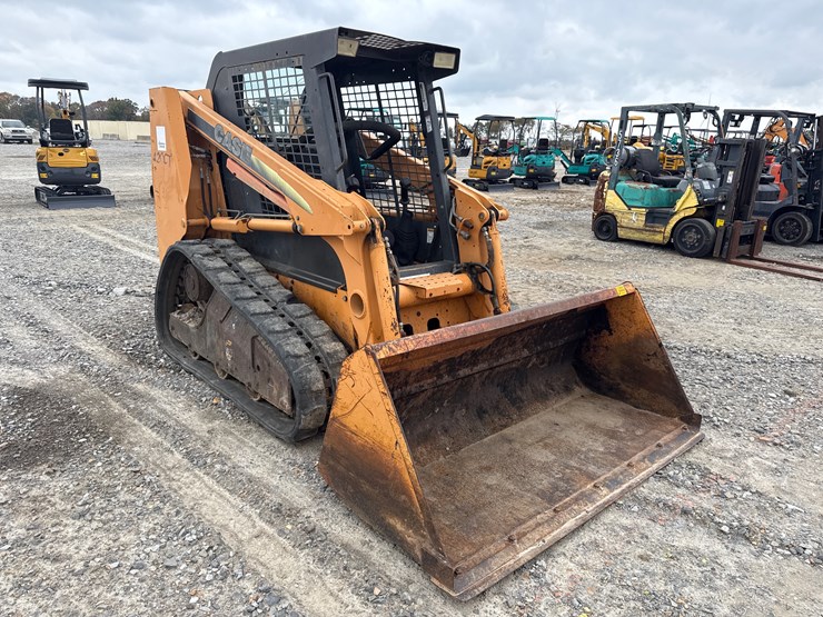 2009-case-420ct-image-2