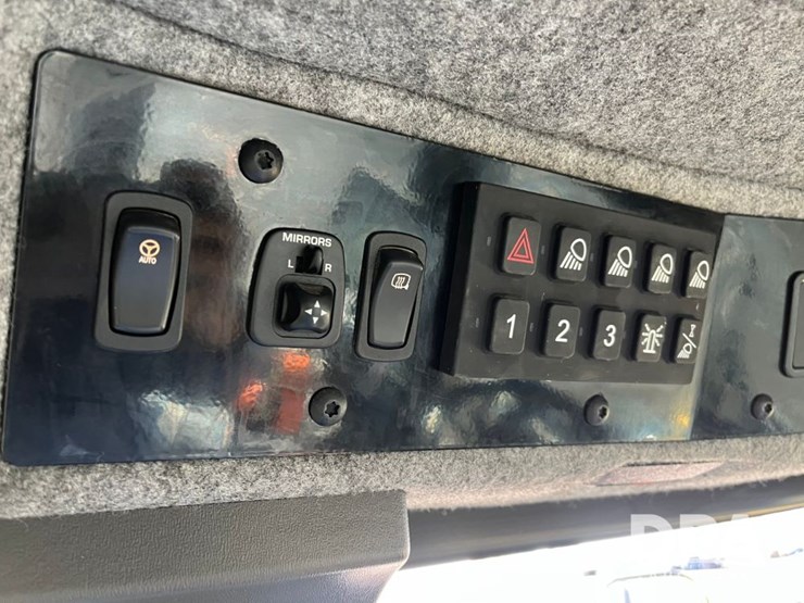 2017-ag-chem-rg1100b-image-98