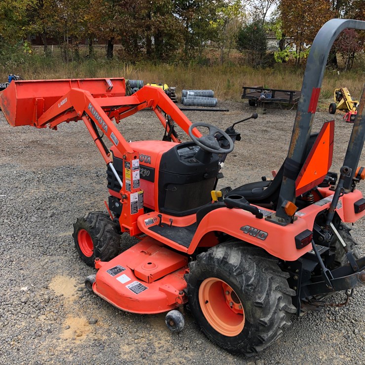 KUBOTA BX2230