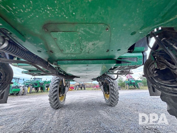 2020-john-deere-r4060-image-28