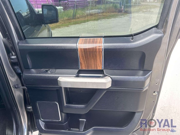 2016-ford-f150-image-23