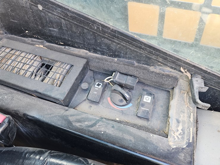 caterpillar-259b3-image-11