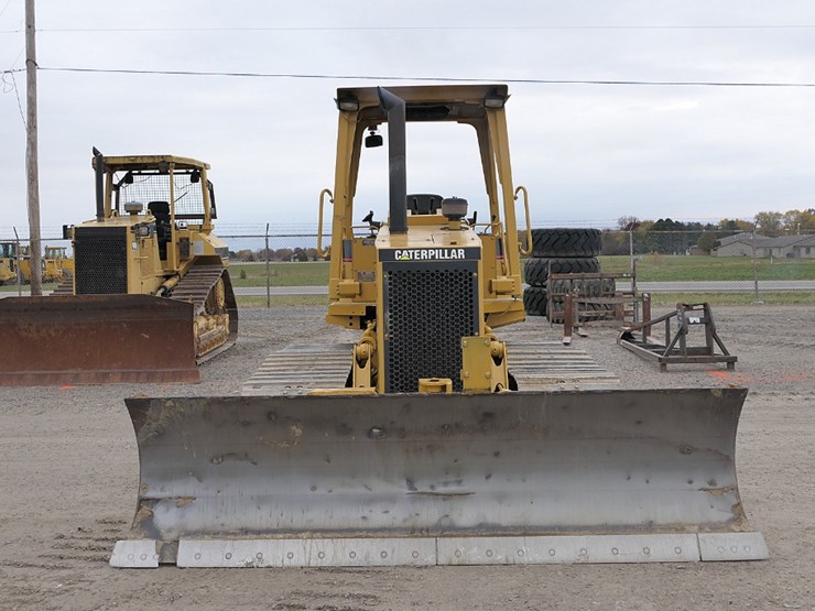 caterpillar-d4c-lgp-image-6