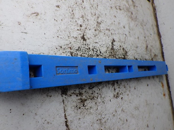 utility-van-image-12