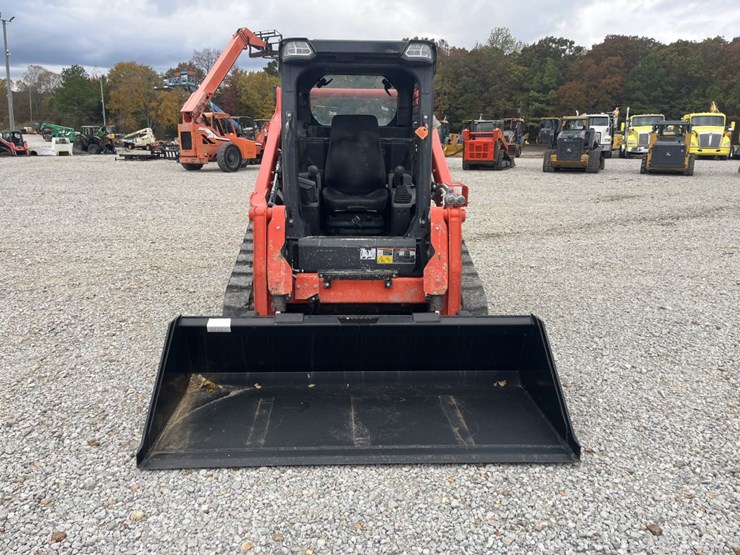 2023-kubota-svl75-3-image-9