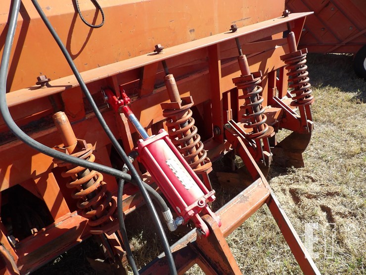 bermuda-king-6-row-image-15