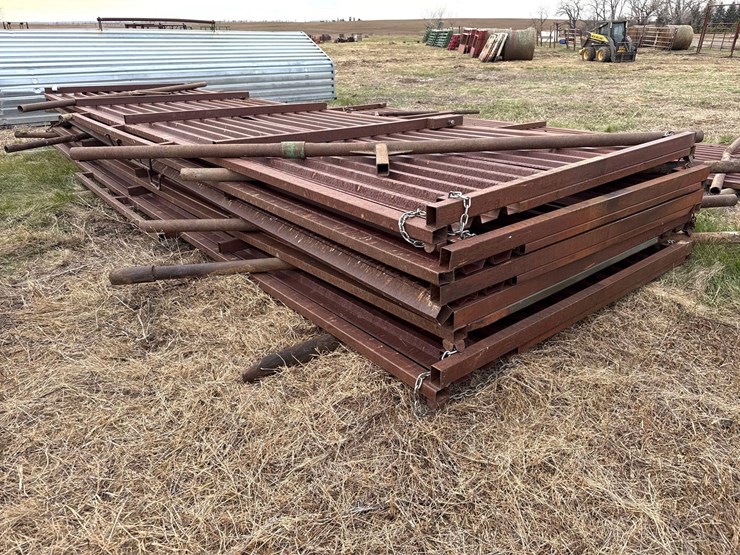 freestanding-windbreak-panels-image-5