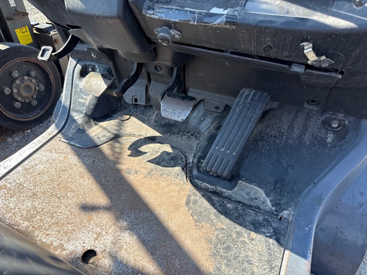 #94-•-toyota-forklift-inv#32788-image-15