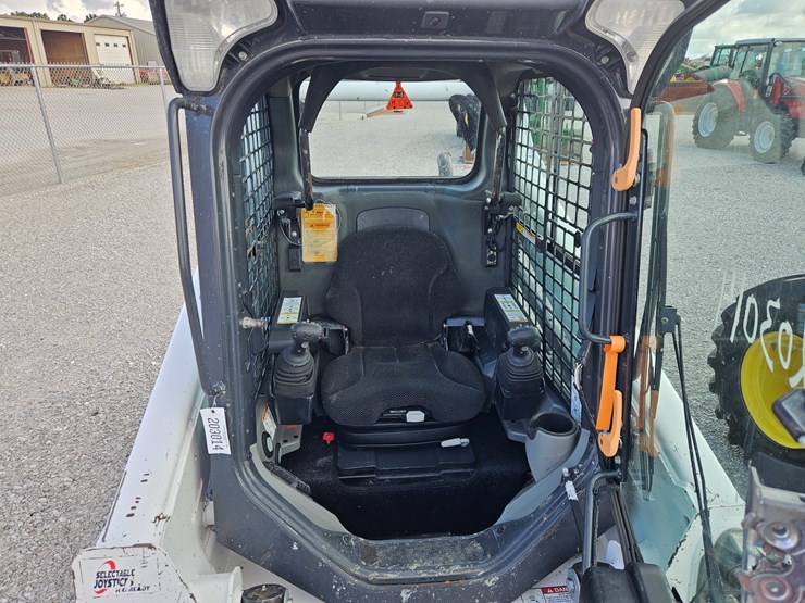 2018-bobcat-t595-image-7