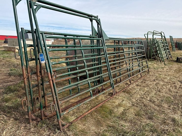 verns-jug-pen-system-image-3