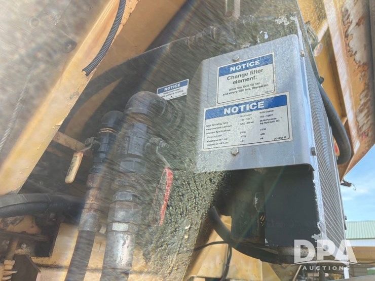 2015-ag-chem-rg1100b-image-53