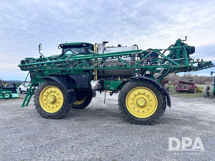 2020-john-deere-r4060-image-18