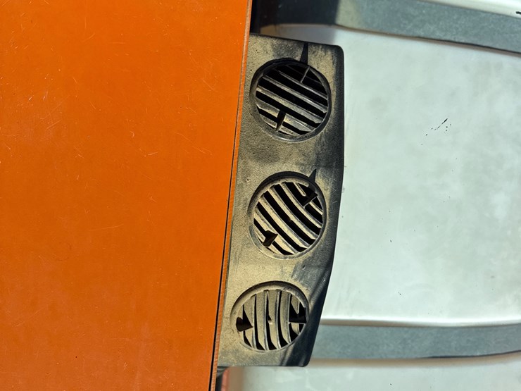 2010-broce-rj350-image-61