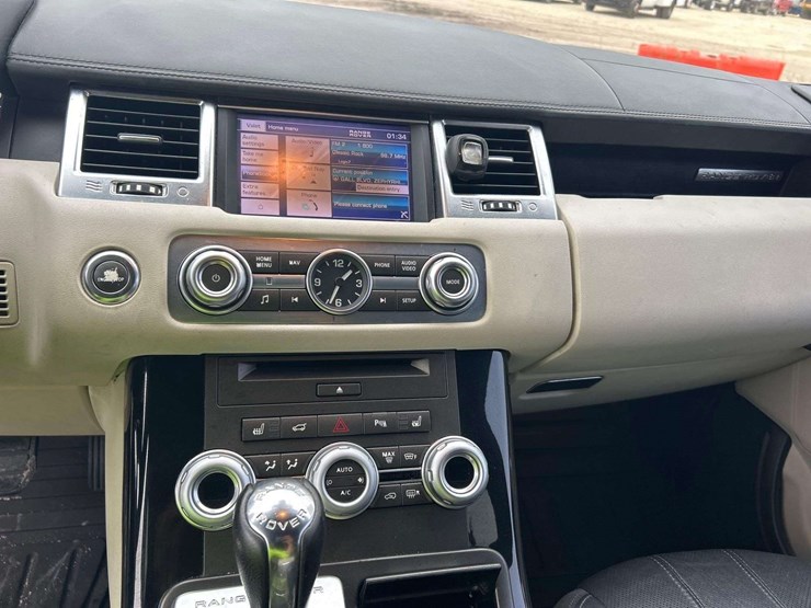 2013-land-rover-range-rover-image-15