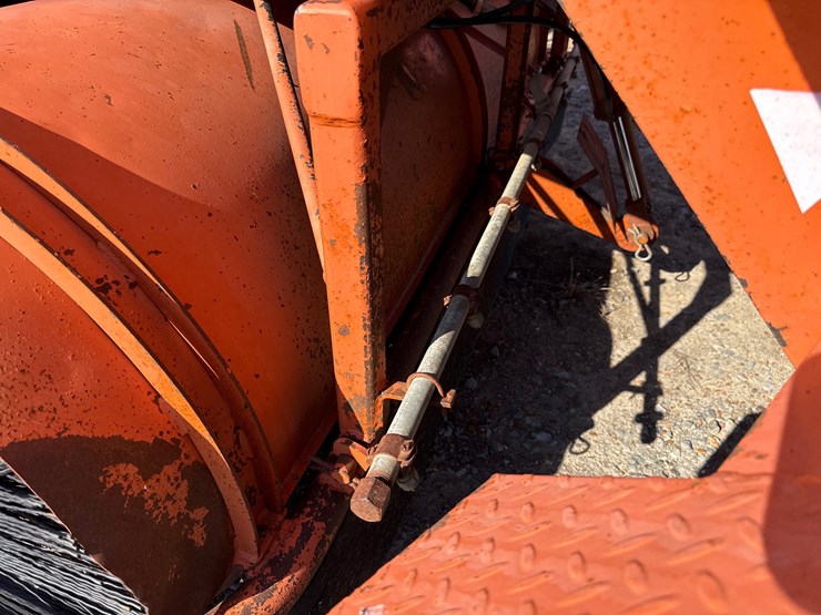 2010-broce-rj350-image-29