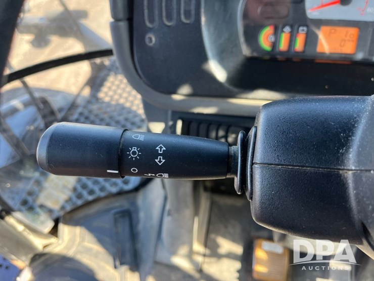 2015-ag-chem-rg1100b-image-77