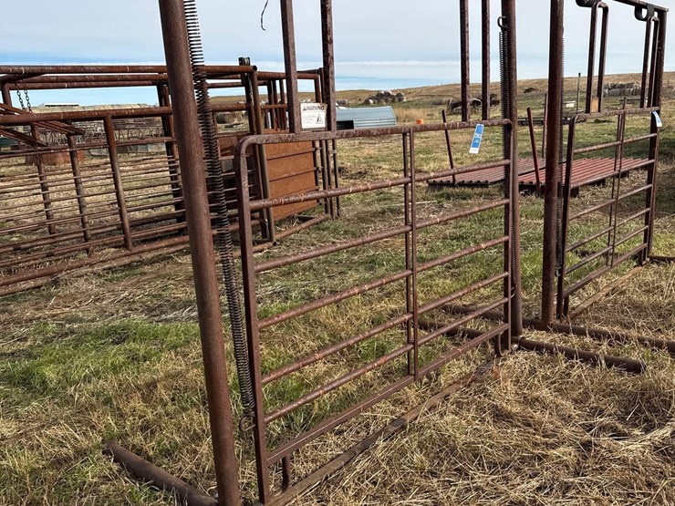 atv/utv-auto-gate-crossing-image-1