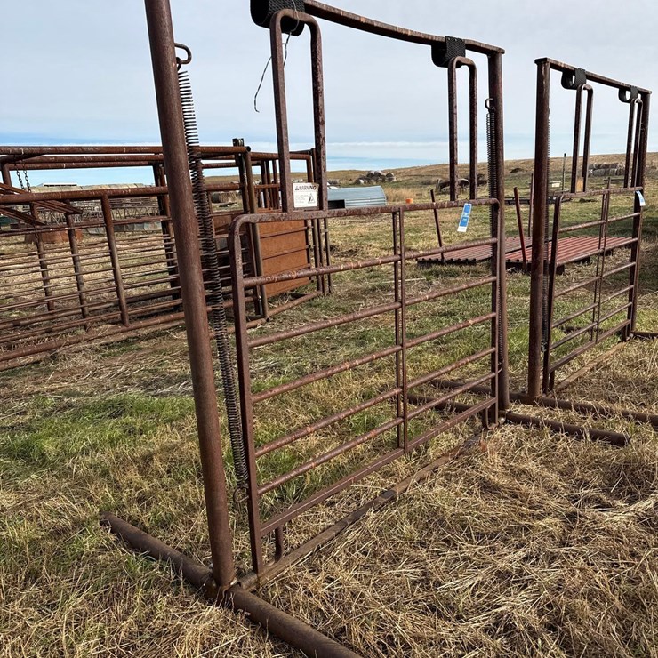 ATV/UTV Auto Gate Crossing