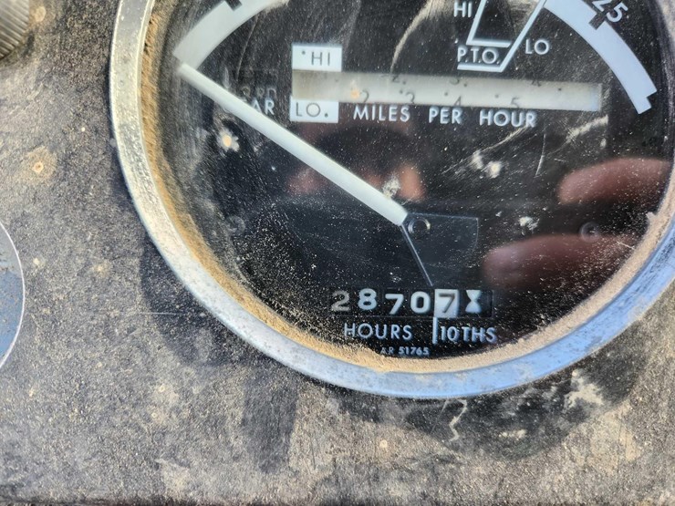 john-deere-7020-image-16