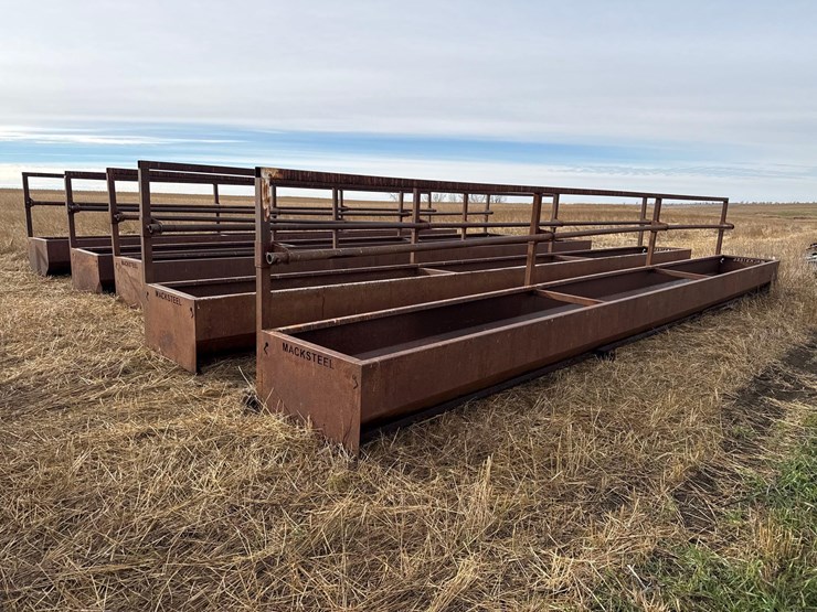 macksteel-fenceline-feed-bunk-image-1